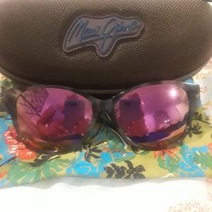 Maui Jim excellent condition "summertime" sunglass